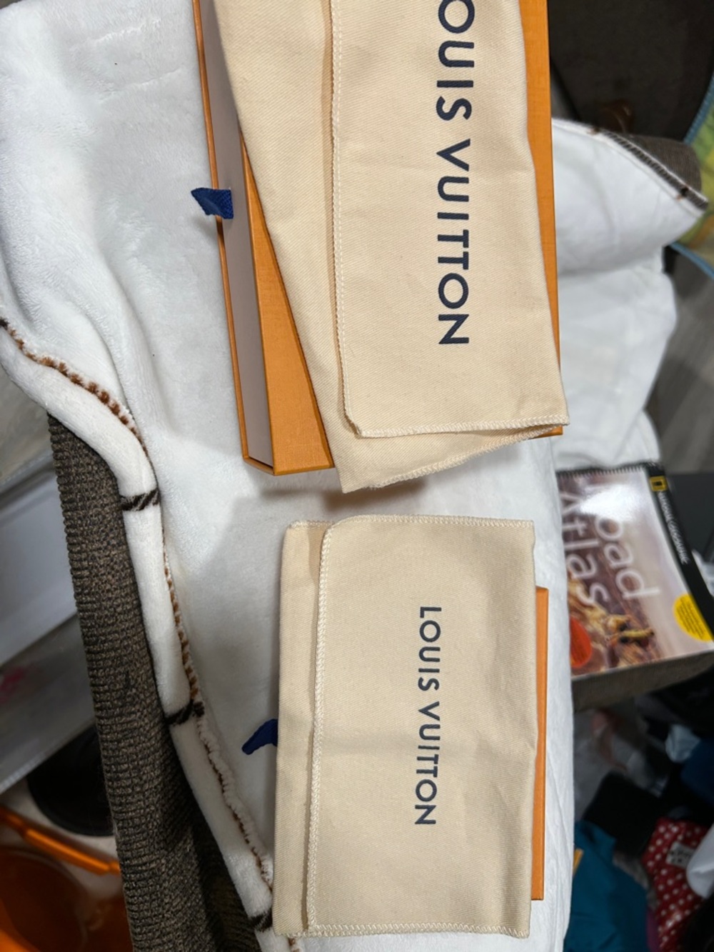 Louis Vuitton Orange Boxes with Beige Dust Bags - Picture 4 of 5